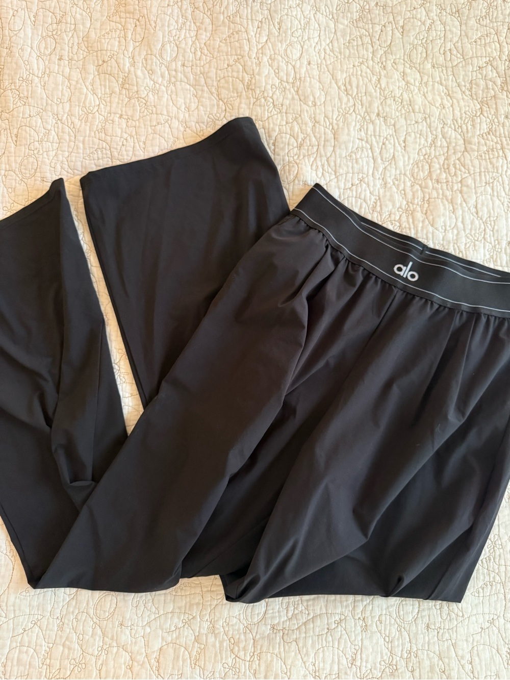 ALO Yoga Black Track Joggers with Elastic Logo Waistband